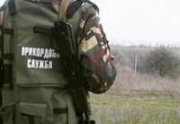 В Харьковской области пограничник решил заработать пару тысяч гривен, сделав «дыру» в границе